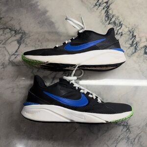 Nike  Star Runner Boys Sneaker